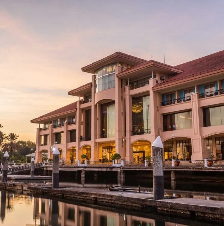 Subic Bay Yacht Club — Things to Do