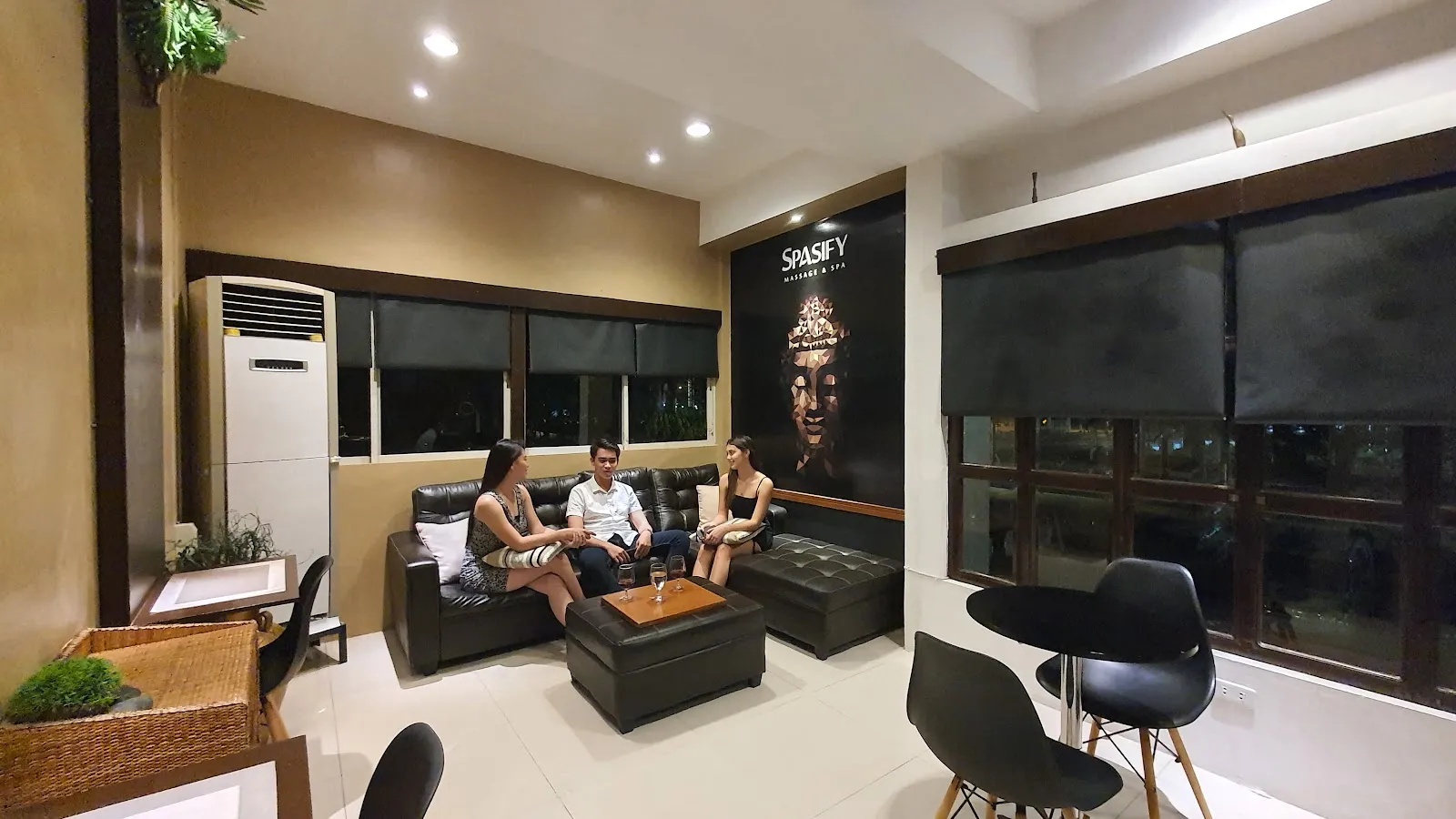 Waiting lounge