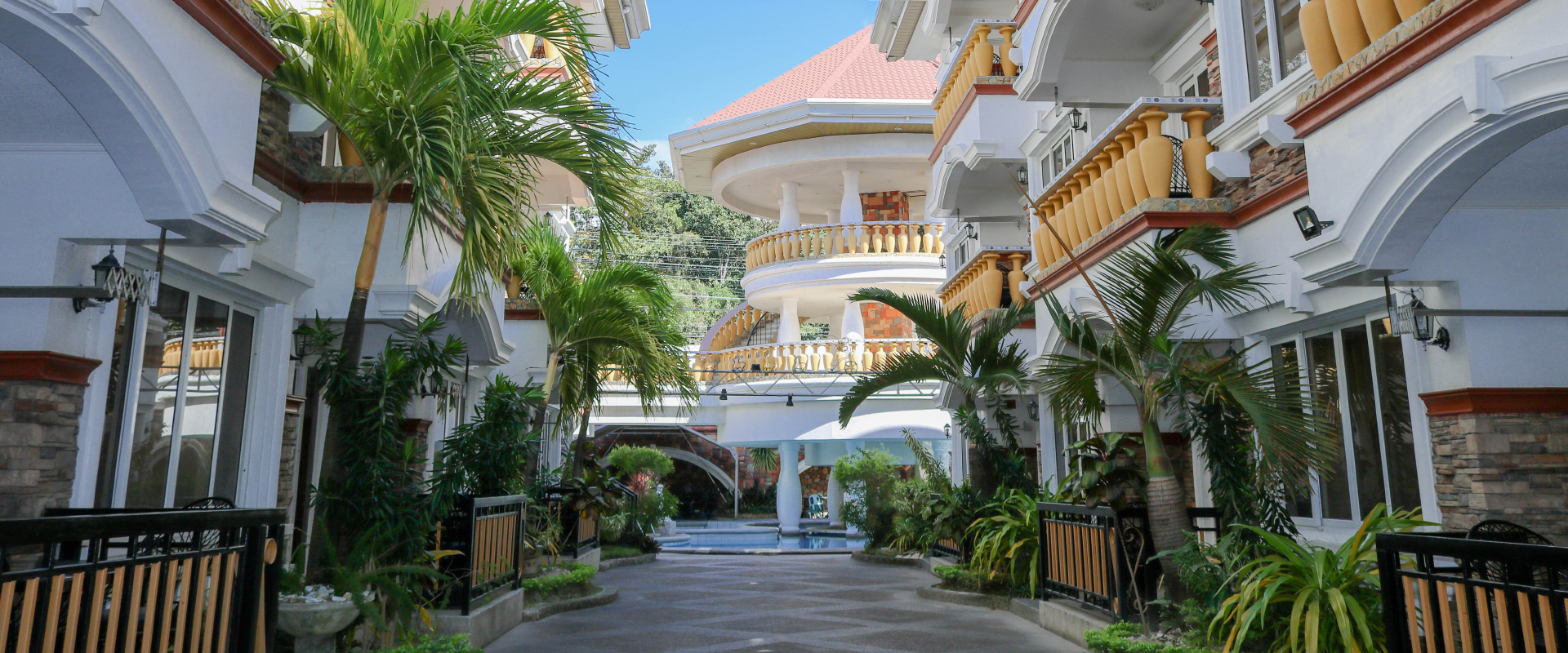 Casablanca Hotel Condominium Resort — Stays