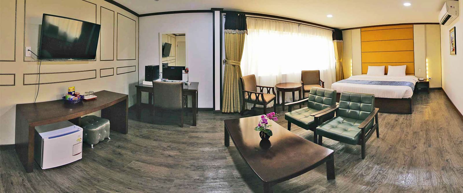Horizon Hotel Subic Bay, view 2
